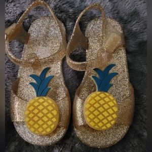 Old Navy Gold jelly sandals toddler size 8